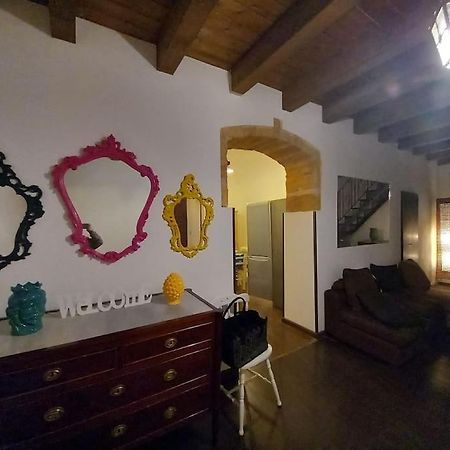 Casa Bosco A Ballaro Palermo Eksteriør billede